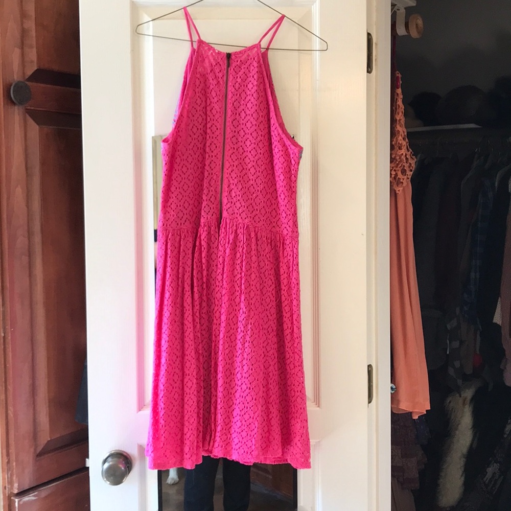 PINK TARGET DRESS - Picture 2 of 2